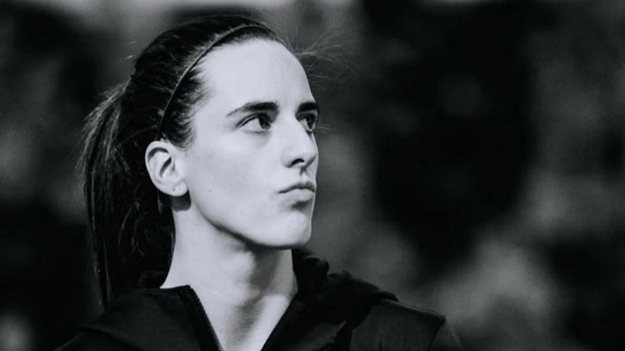 詹姆斯现身, 始终未能完, Ihdcn