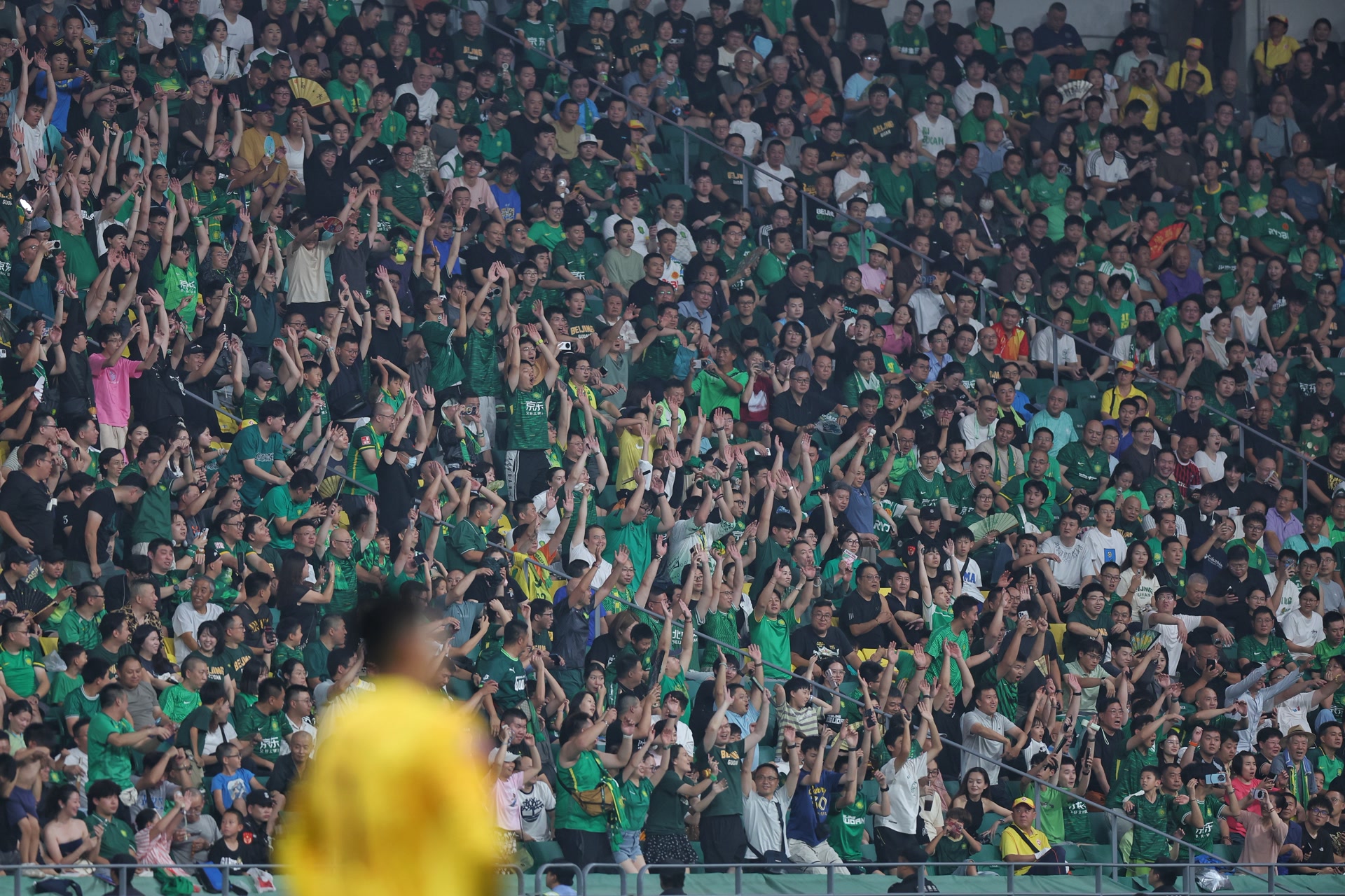 顺利晋级决, 中国足协杯, 半决赛中主 顺利晋级决, 中国足协杯, 半决赛中主