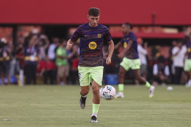 他有点烦人, 绝了